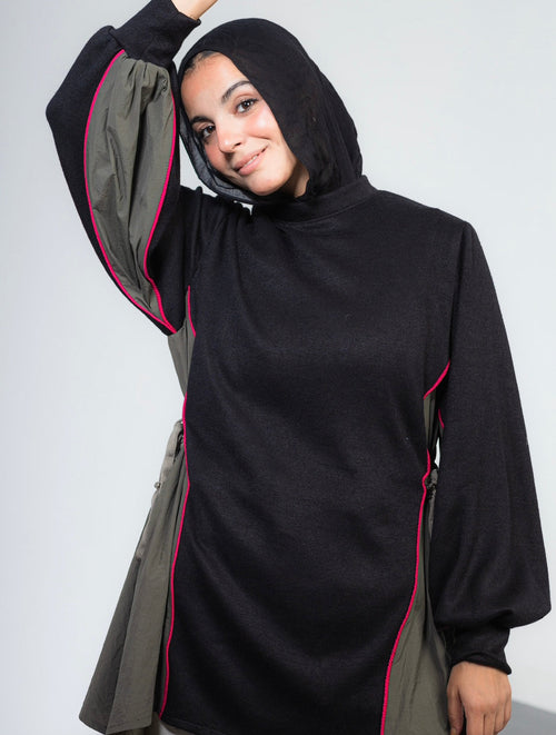Black sweatshirt