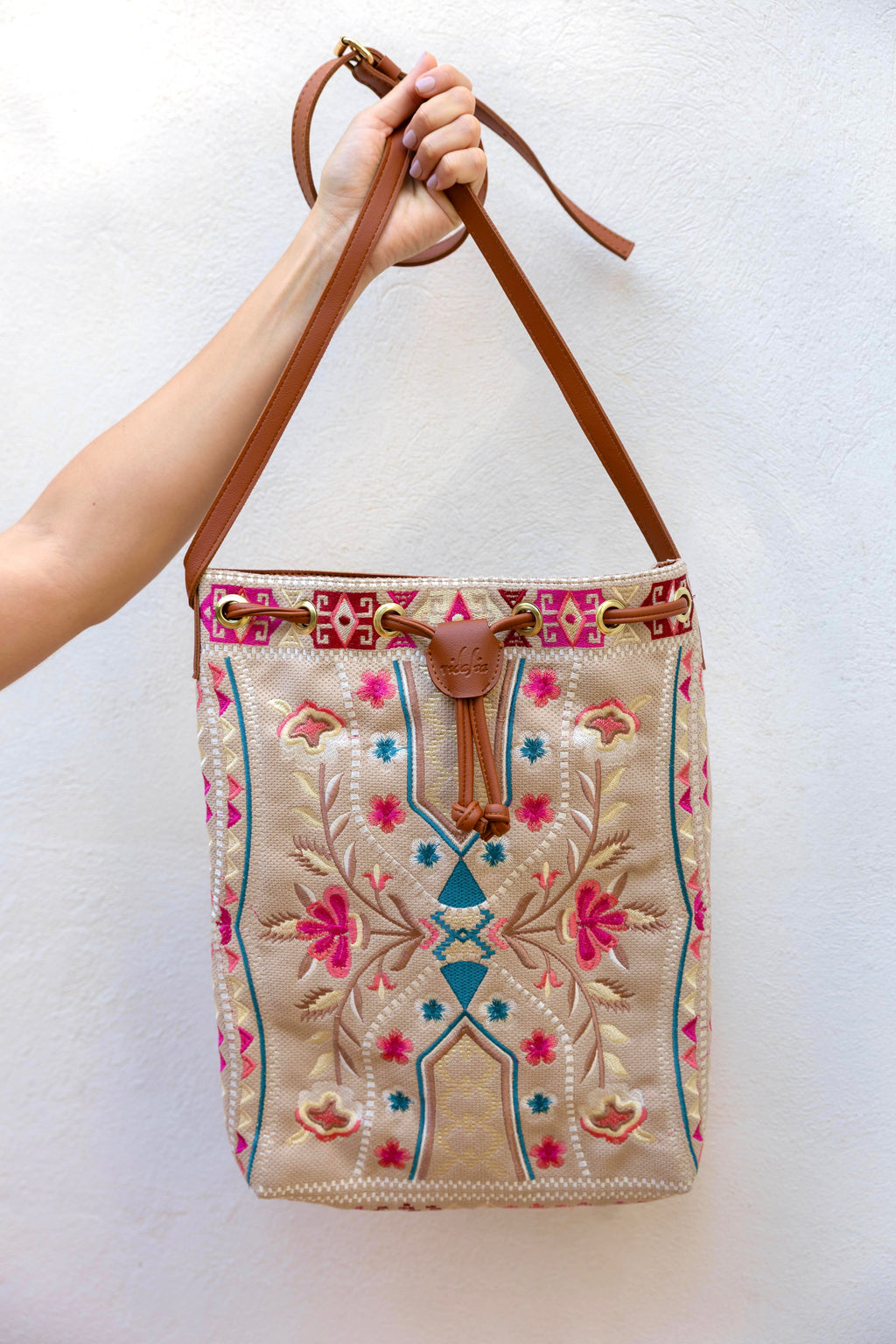 Lily Crossbag