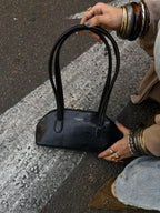 BAGUETTE BAG BLACK TRUFFLE