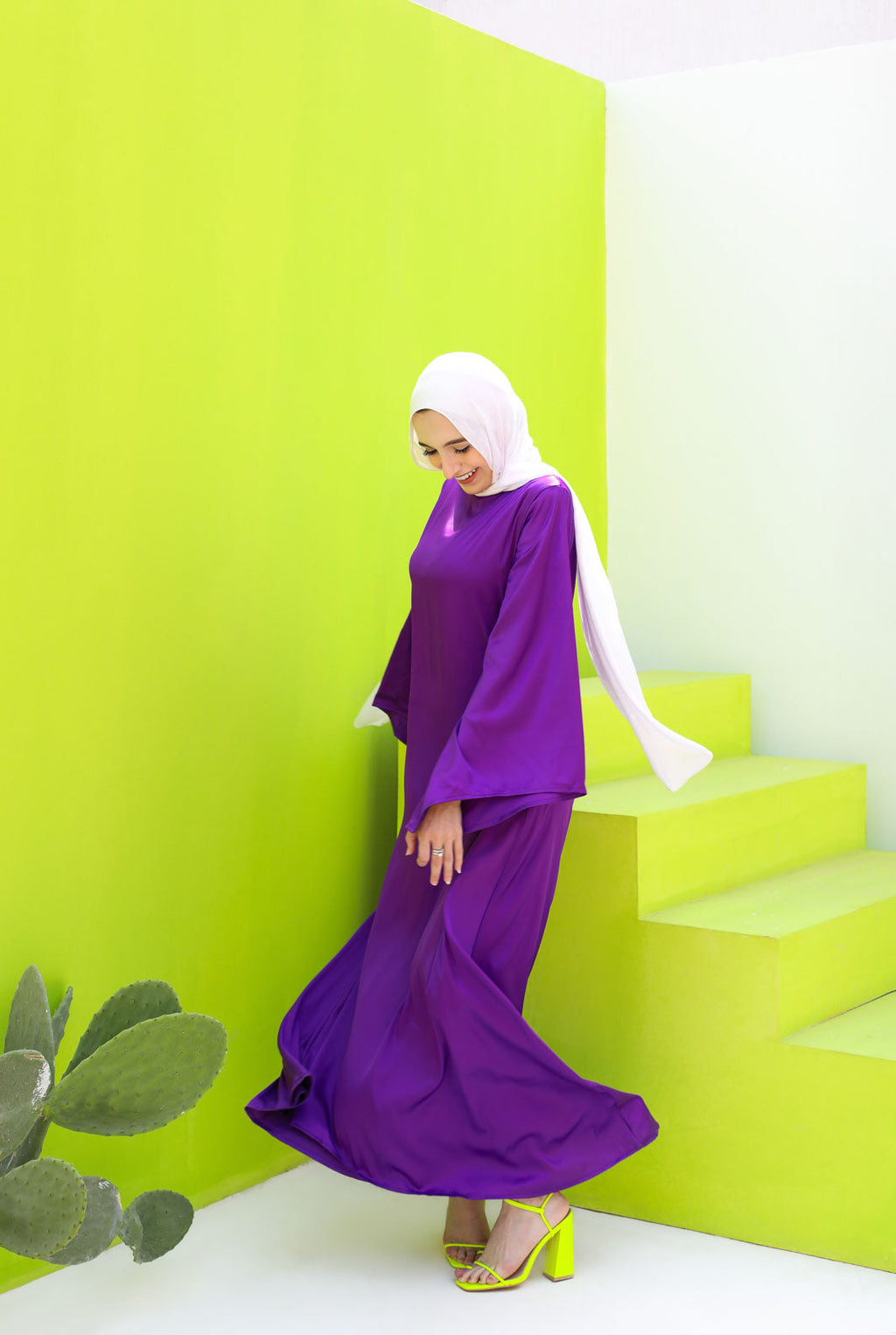 Farida Satin Dress With Flared Sleeves