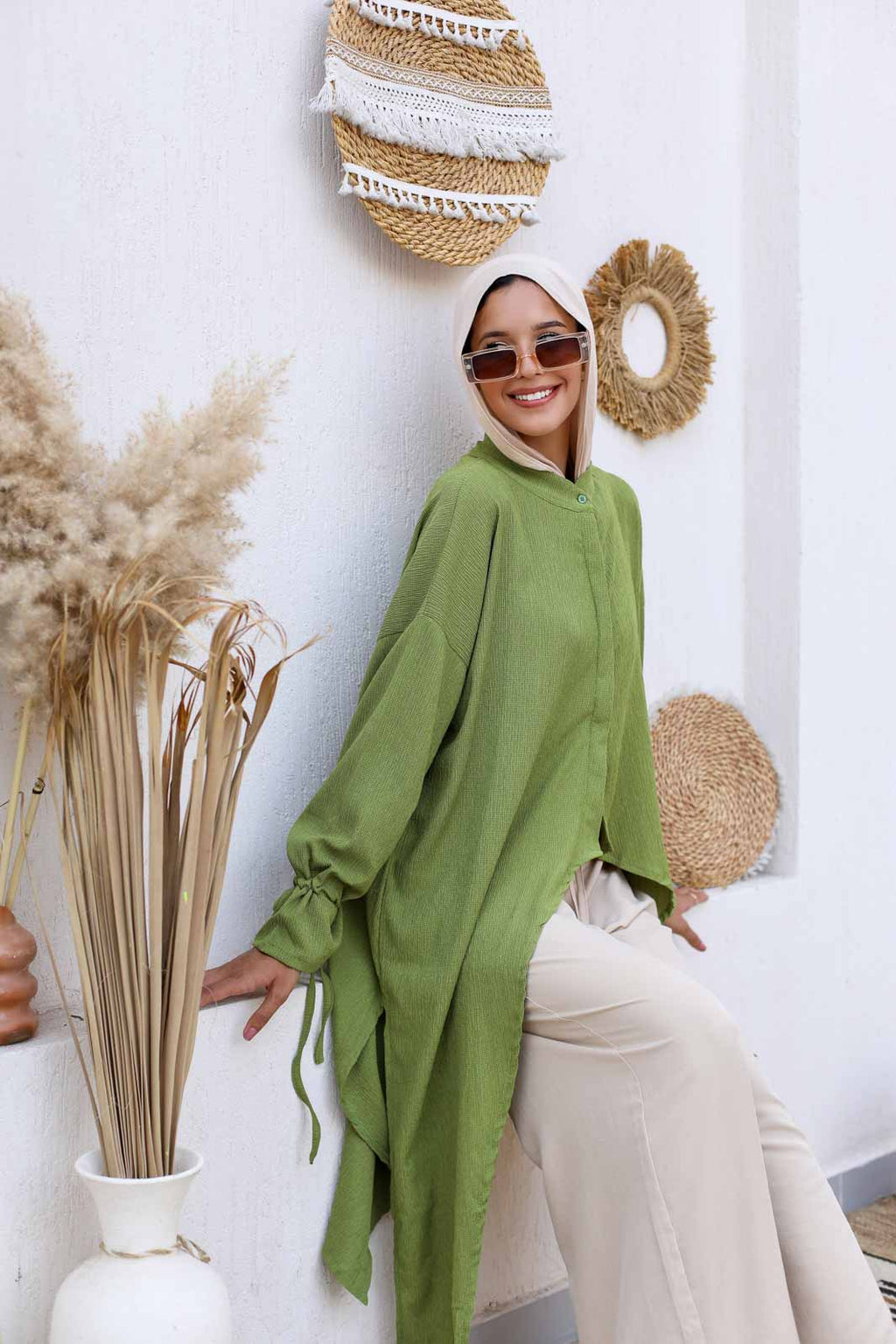 Miss Bold Wrinkled High-Low Blouse