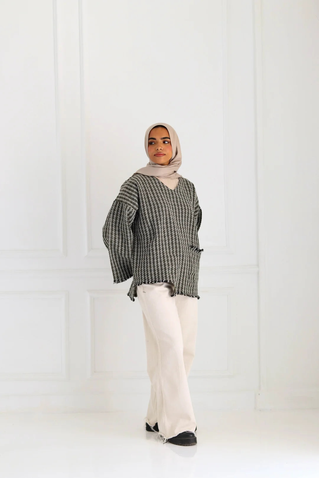 Olive XO’ tweed top