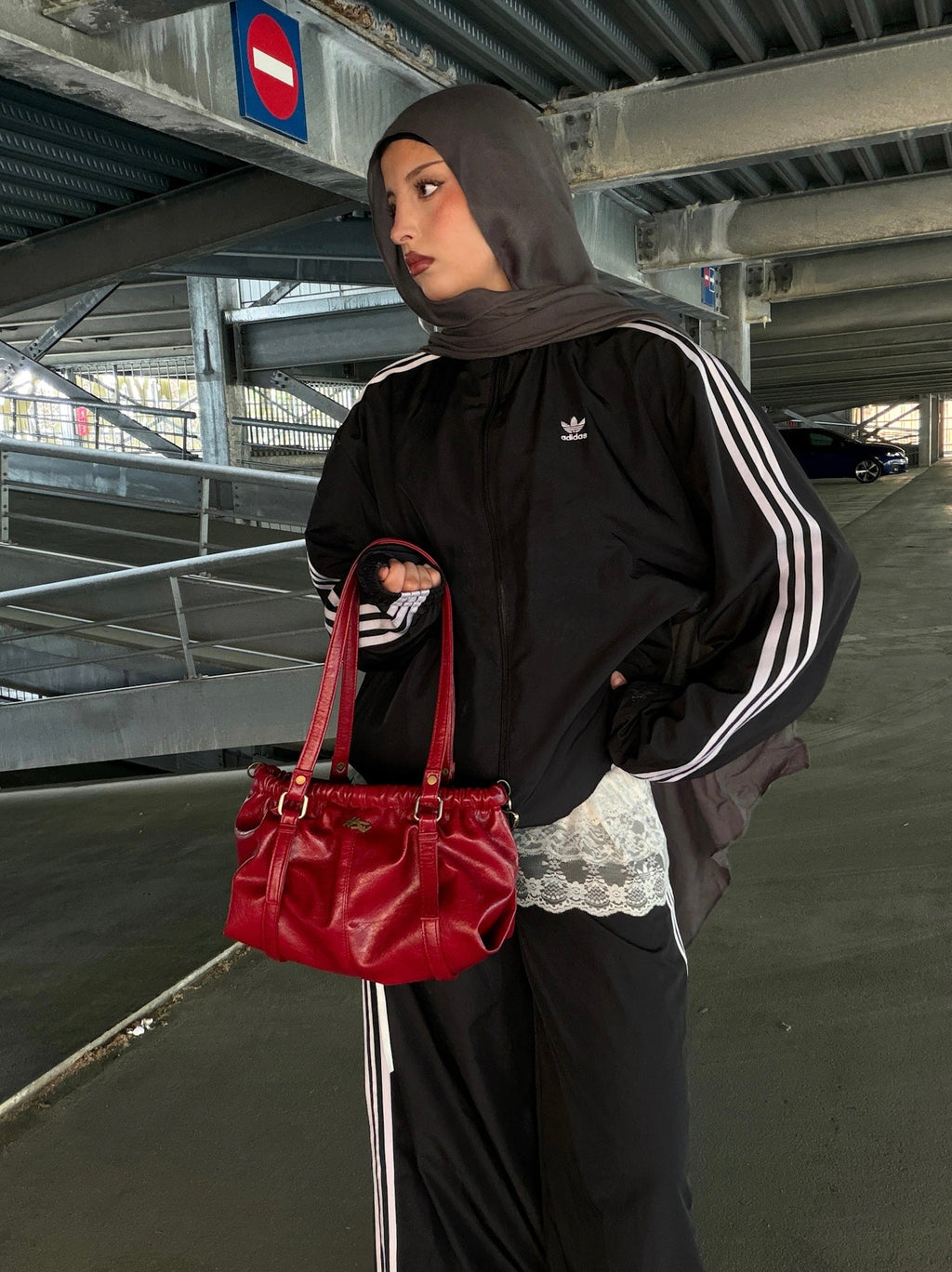 MISS MESS BAG RED
