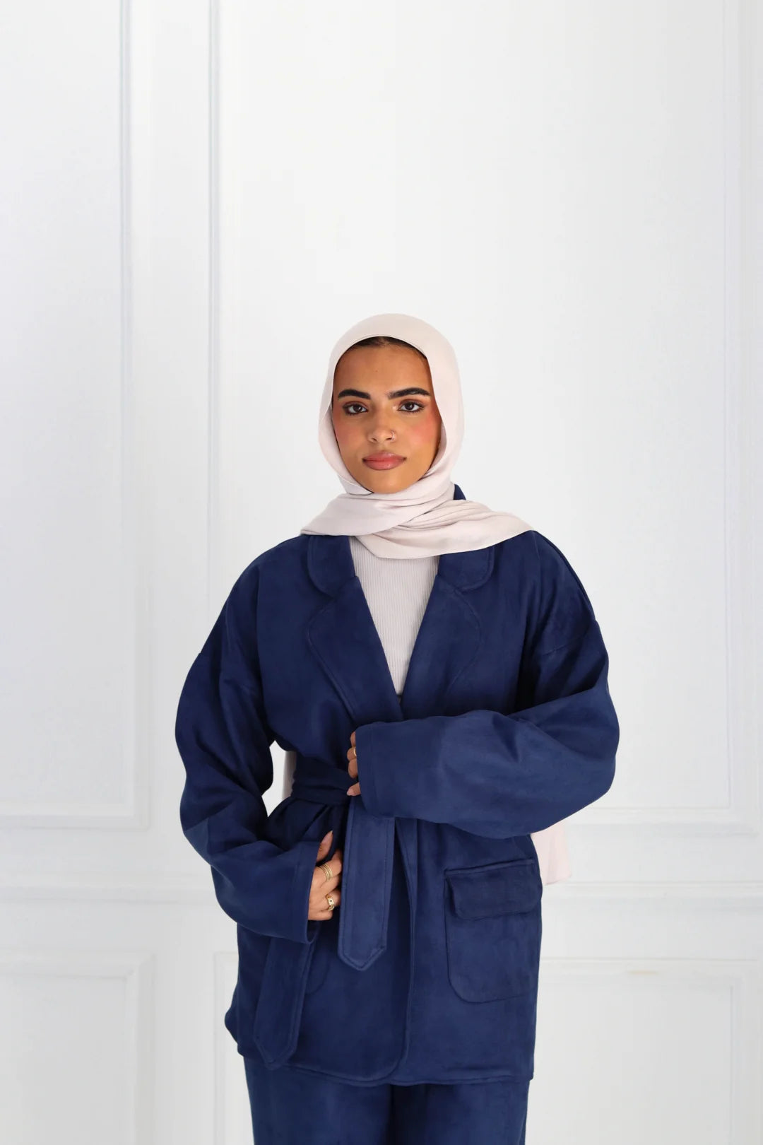 Velvet set in navy