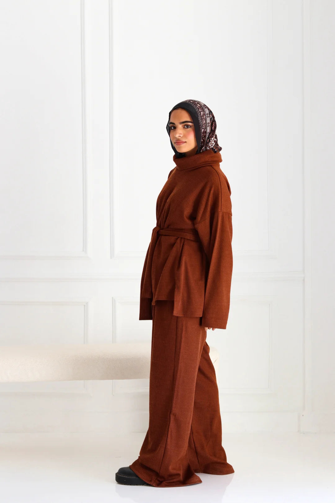 Everyday set in brown
