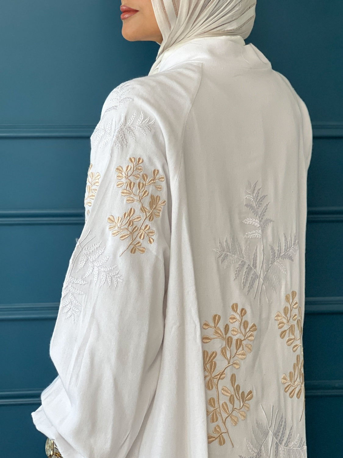 Asiyah Embroidered Set