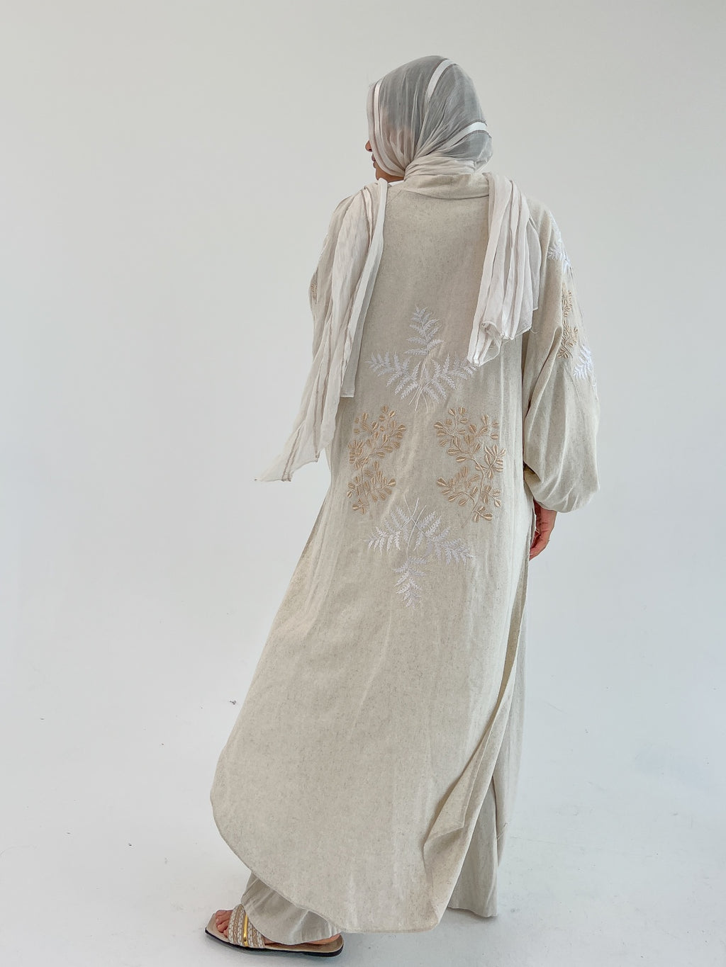 Asiyah Embroidered Set