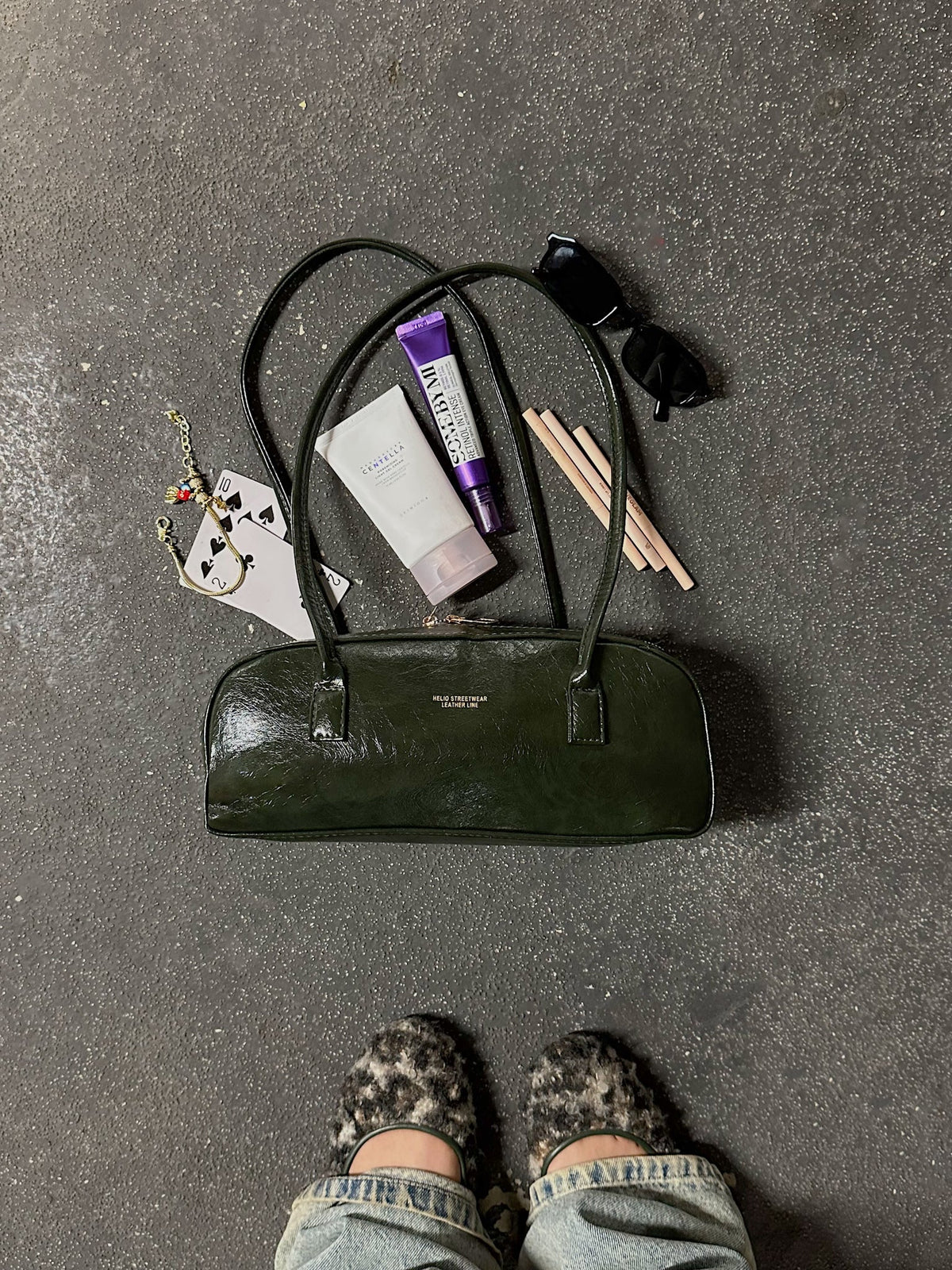 CAPSULE BAG OLIVE