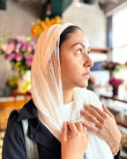 Aura scarf