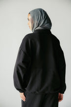 The Cloud Set in Black