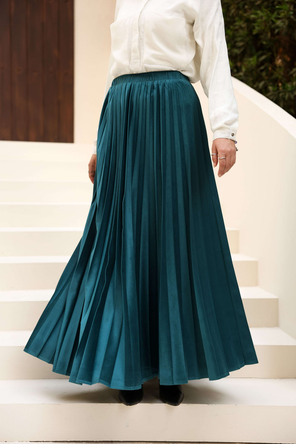 Winter Glow Velvet Skirt 061