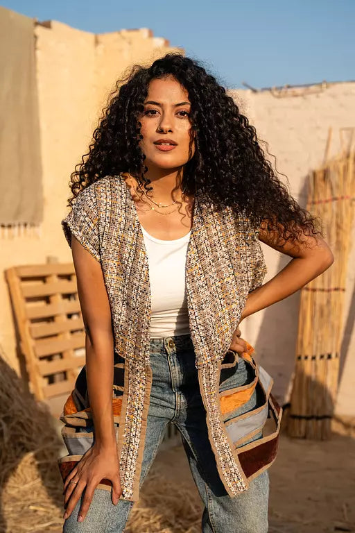 Nomad vest in bronze beige