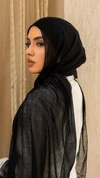 Ruffled linen Hijab