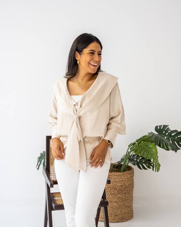 Shimmering daisy blouse