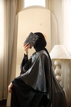 Shiny Lavish Cape 045