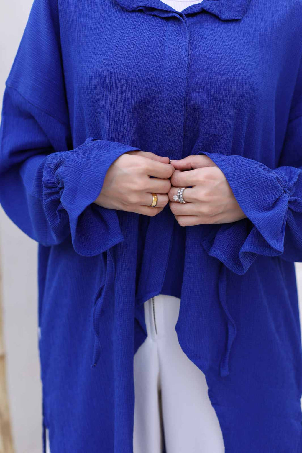 Miss Bold Wrinkled High-Low Blouse
