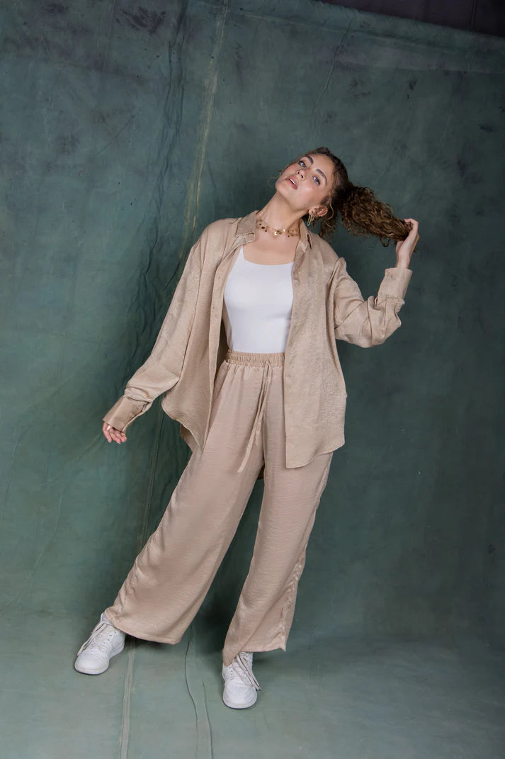 Dreamy set in beige
