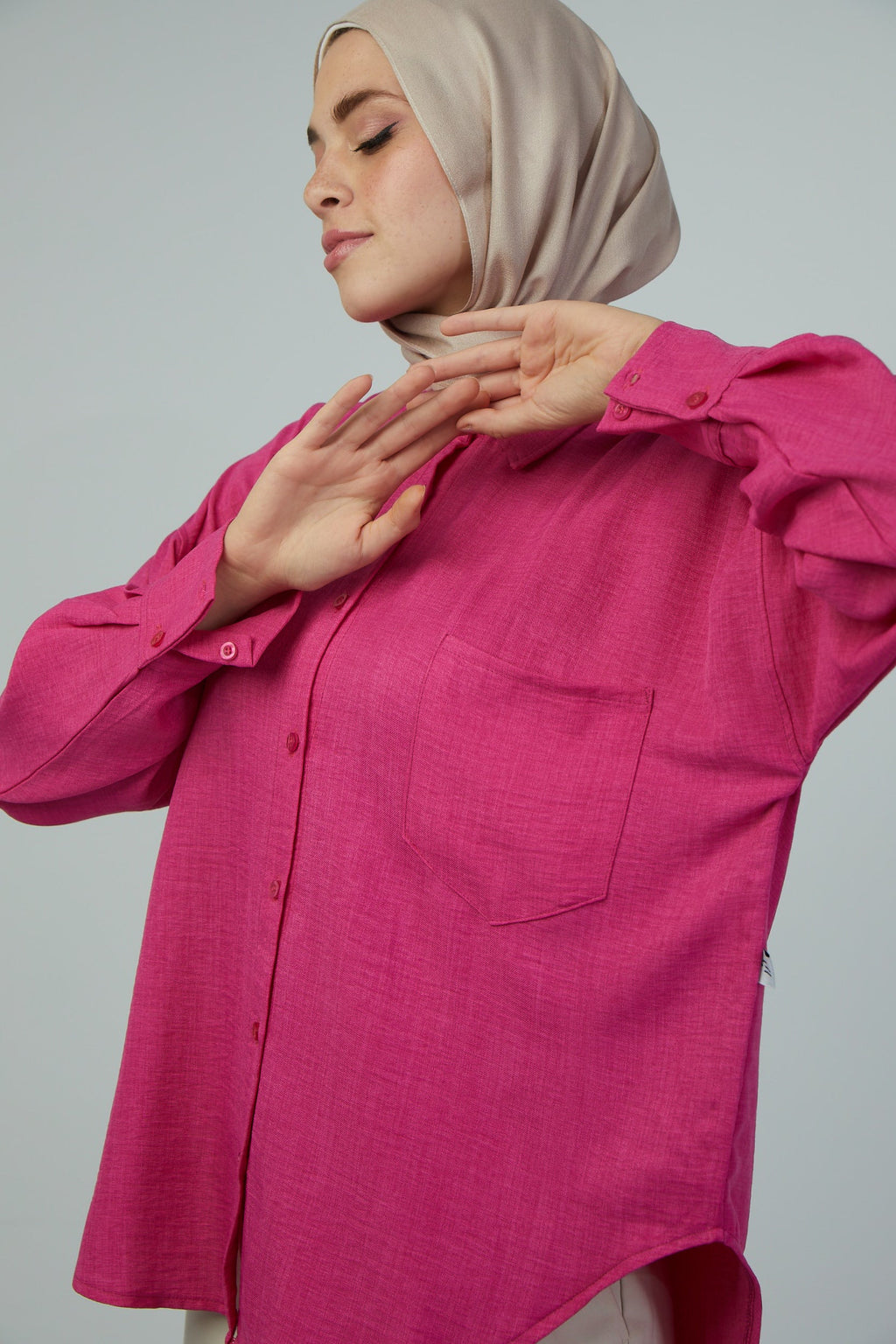 Miss Popular Shirt with back buttons