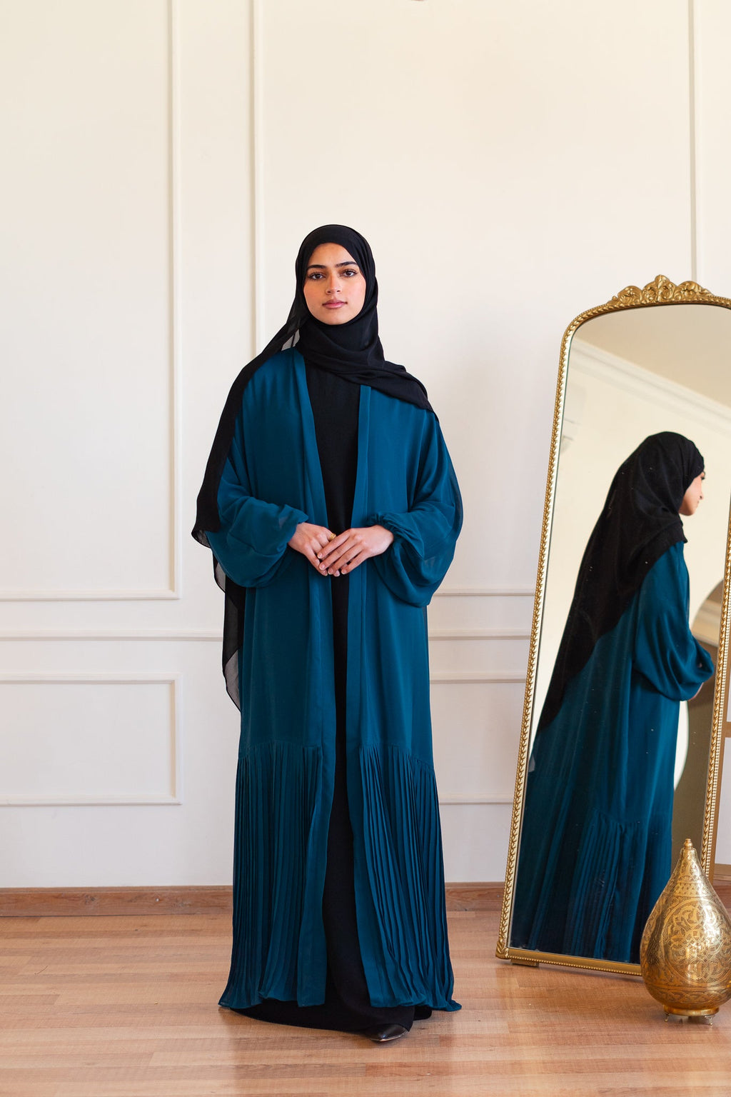 Pleated Hemline Kaftan 022 (Color)