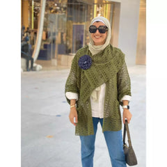 olive netshirt