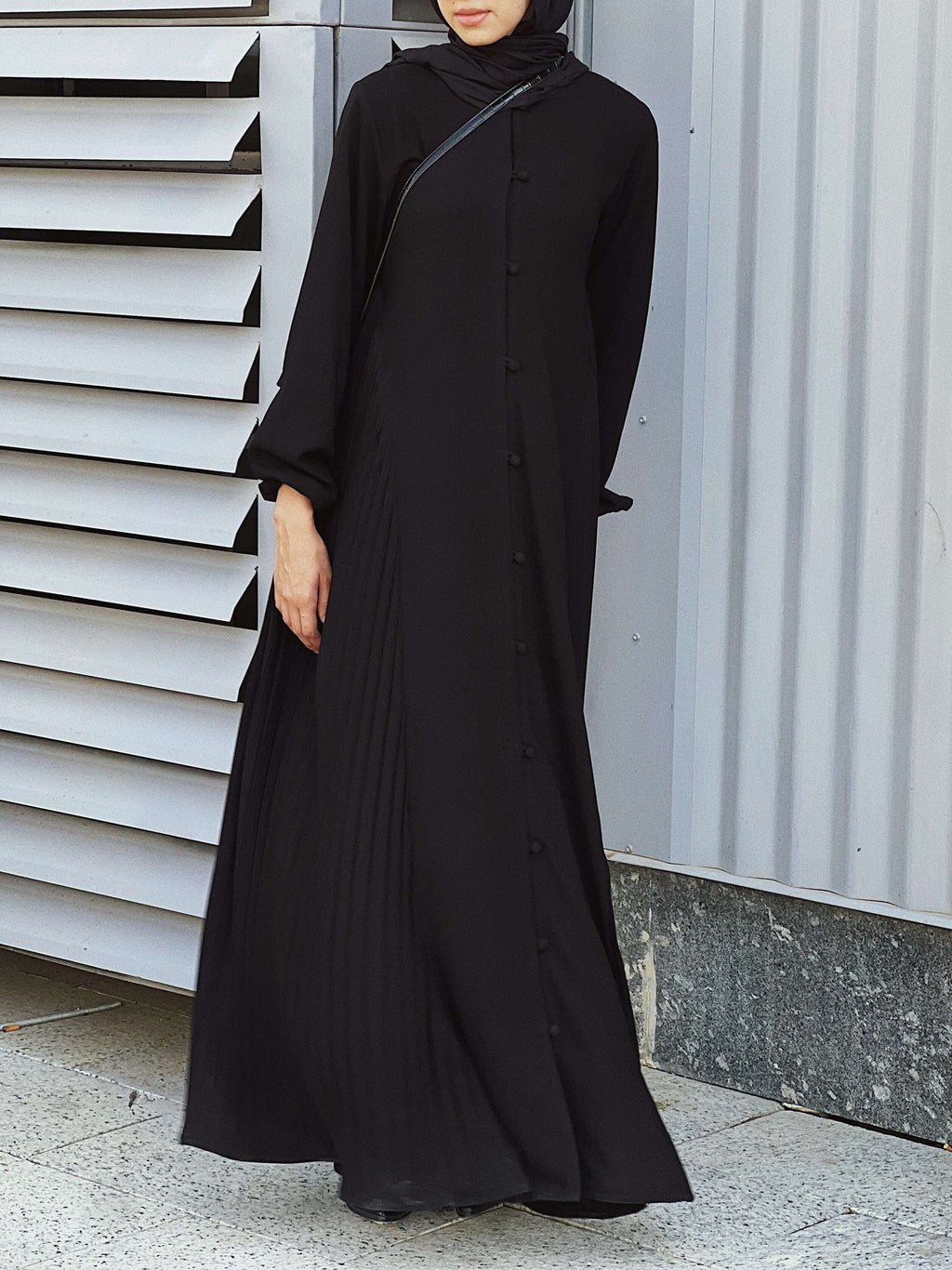 Pleat Cascade Abaya 027