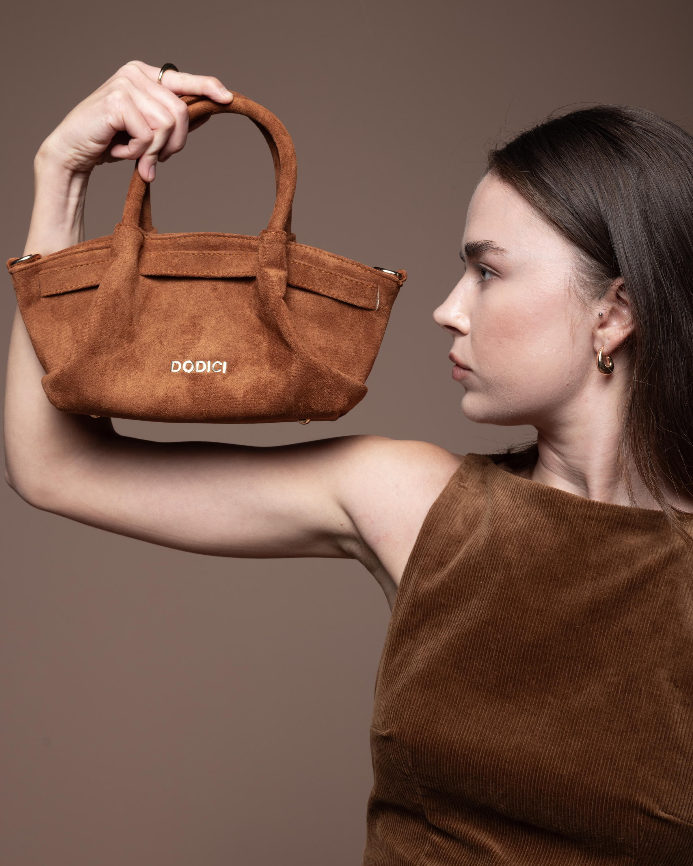Demi Mini Camel