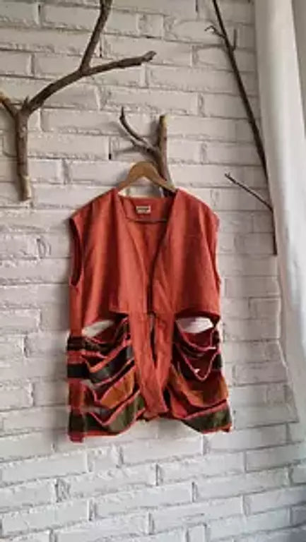 Nomad vest in orange