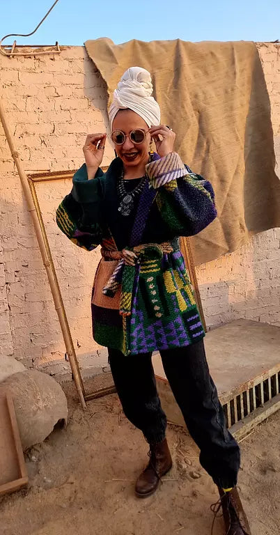 Gypsy threads in patched green