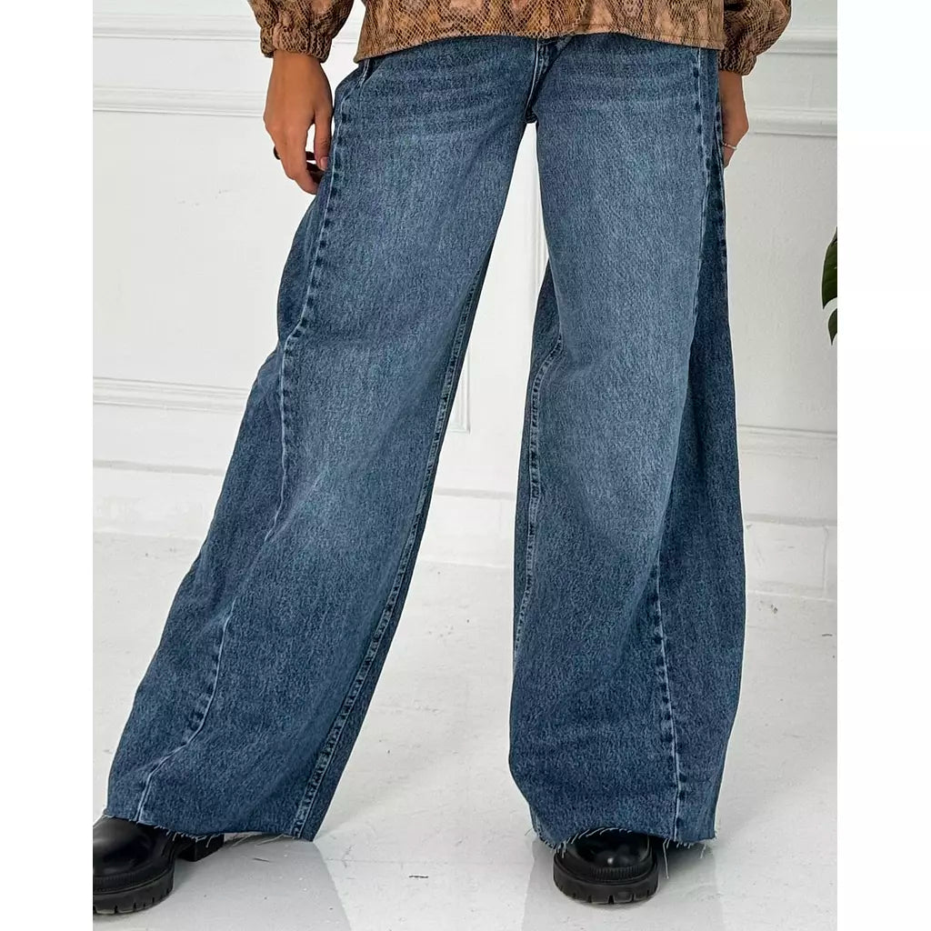 wide legs light blue shade